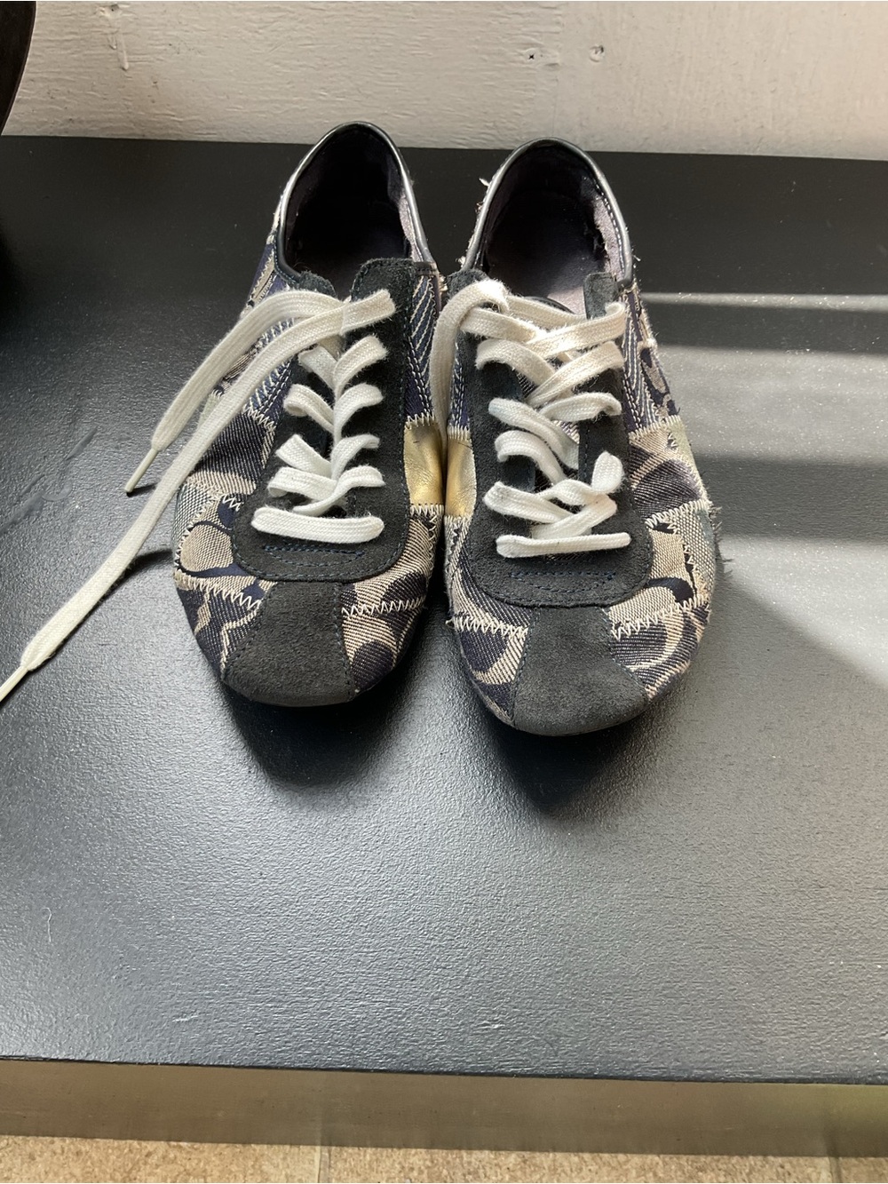 Coach Tidy Black and Cream Signature Low-Top Sneakers